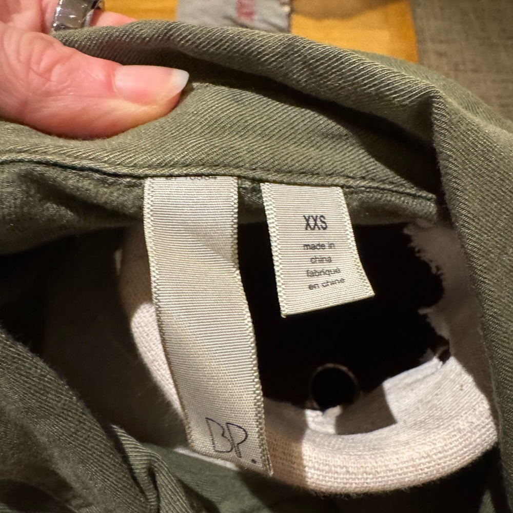 BP. Nordstrom Olive Utility Shirt cropped XXS Rayon Button Front - Picture 7 of 10